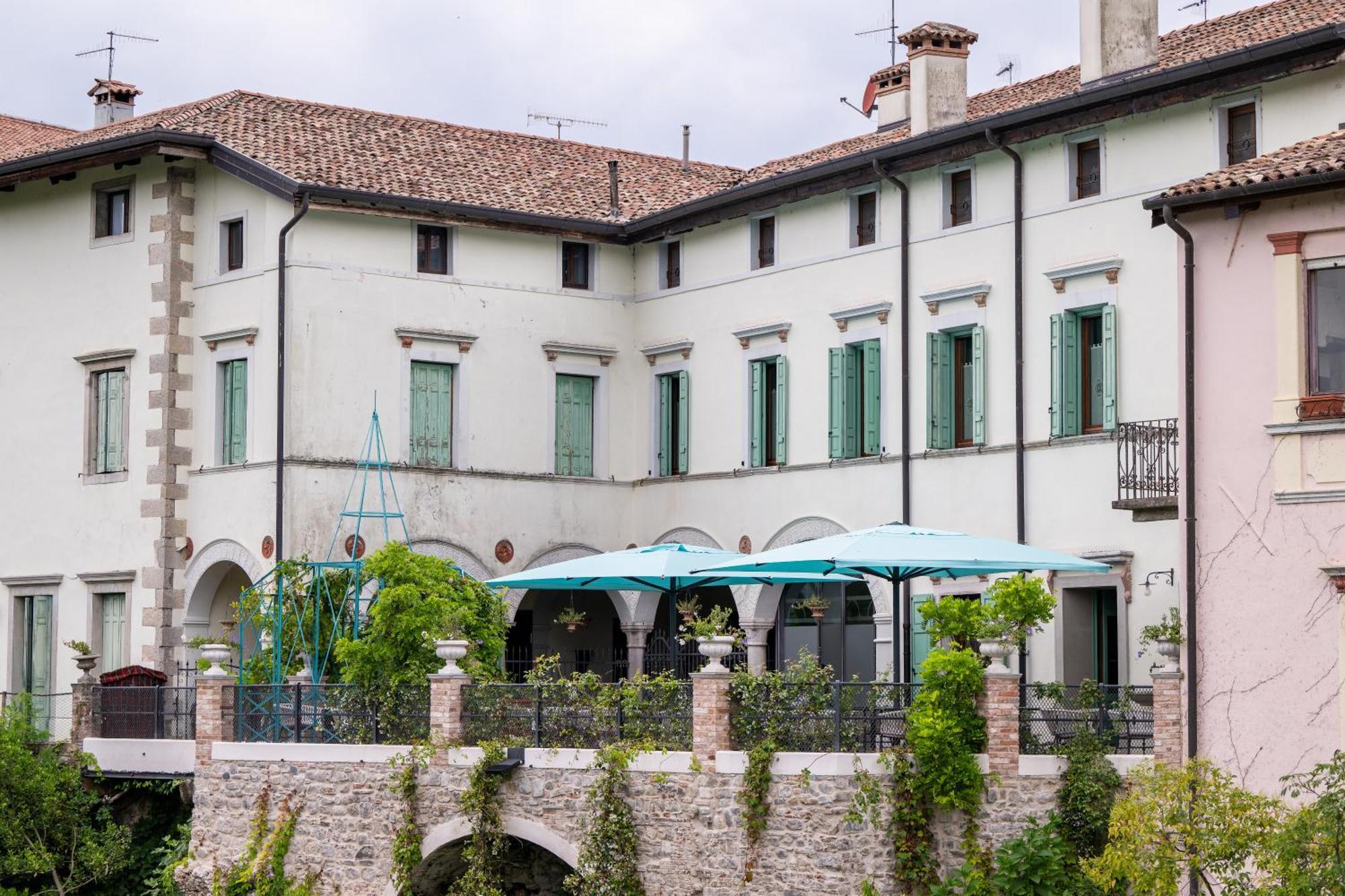 1448 Antica Dimora Al Merlo Bianco Cividale Del Friuli Bagian luar foto